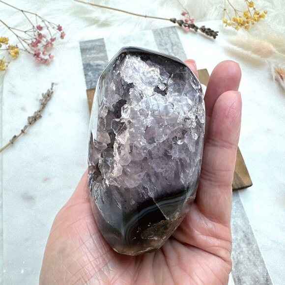 Gorgeous Amethyst Heart Cluster - Picture 4 of 8